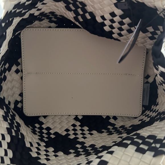 Naghedi beautiful woven bag - Picture 5 of 9